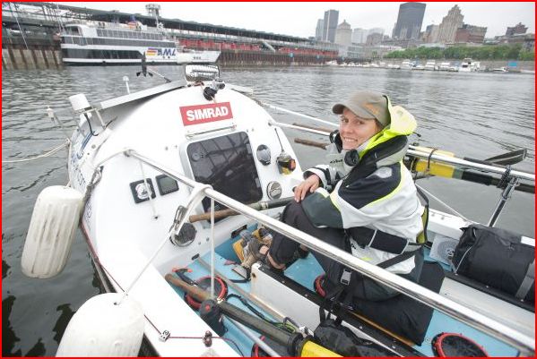 à mon départ de Montréal / Alarie Photo
