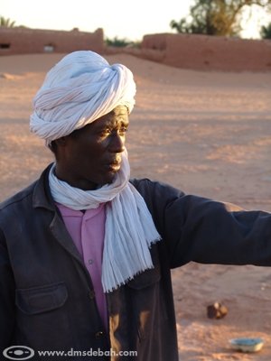 Monsieur Bani Abd Allah a creusé, avec 19 autres personnes de son ksar, la dernière Foggara d'Algérie. C'était en juin 1987.